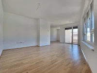 Wohnzimmer mit Küchenbereich