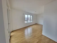 Blick aus Küchenbereich ins Wohnzimmer Top 10