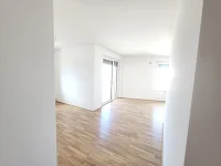 Blick vom Vorraum in Wohnküche Top 14