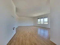 Blick aus Küchenbereich ins Wohnzimmer Top 15