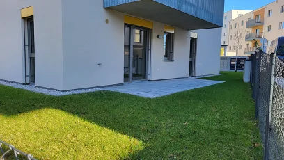 Vorschaubild des Objekts „ERSTBEZUG 4-Zimmer-Wohnung mit Terrasse und Garten, Top 1“